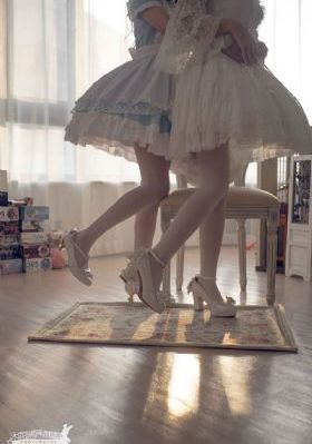 扒开她的腿屁股直流白色液体_国产剧电视剧在线观看
