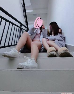 两个人看的WWW视频高清在线_BD韩语免费在线播放